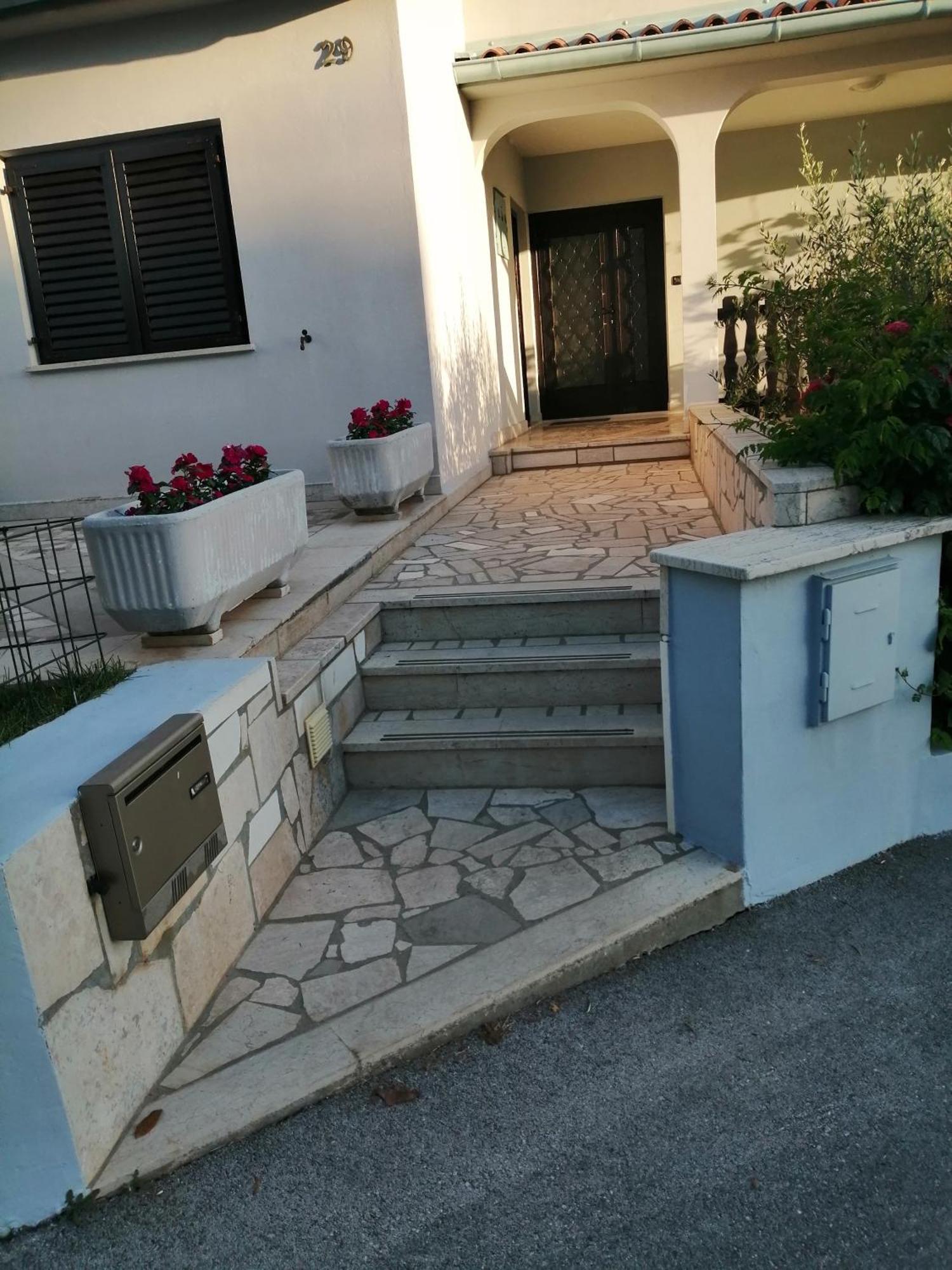 The Blue House Apartment Винкуран Екстериор снимка